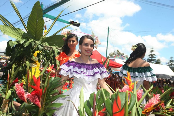 Festival de las Flores busca ser tradición
