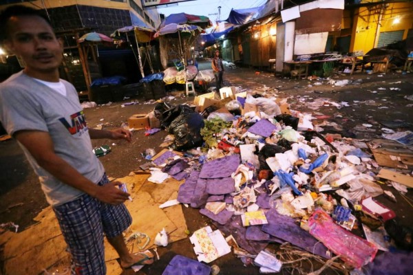 Cerros de basura tras ventas de fin de año en mercados de Comayagüela &nbsp;&nbsp;