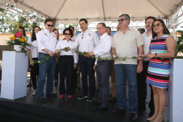 Amplia participación de los emprendedores en Mi Feria DC