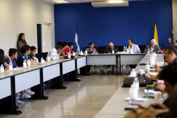 Este lunes se firmaría acuerdo para instalar mesa mediadora