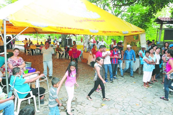 Cultura artesanal y exquisitas rosquillas ofrece Sabanagrande