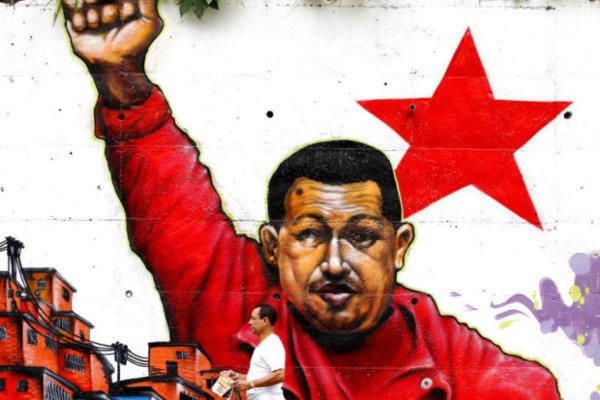 Hugo Rafael Chávez Frías, más conocido como Hugo Chávez fue un político y militar venezolano, presidente de la República Bolivariana de Venezuela desde el 2 de febrero de 1999 hasta su fallecimiento el 5 de marzo del 2013.