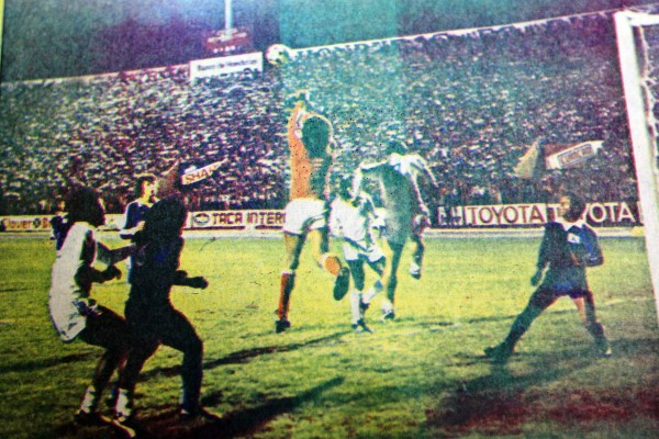 A prolongar los 23 años sin caer en eliminatorias en suelo salvadoreño