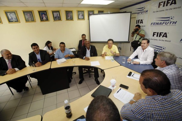 Hernán Medford: '¿Callejas? no me apetece leer su libro”