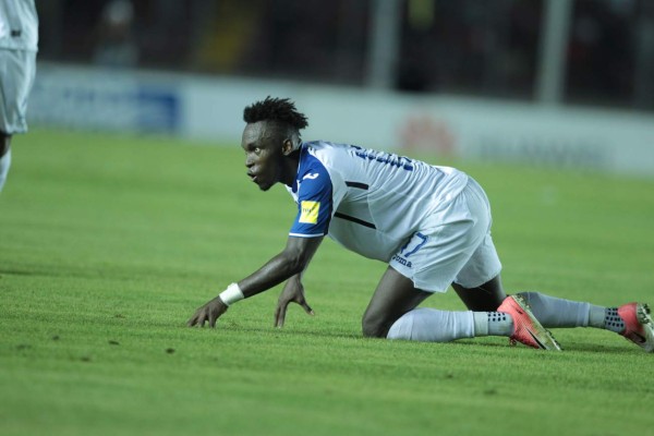 Alberth Elis se sometió a una cirugía facial y también es duda en la eliminatoria rumbo a Rusia 2018