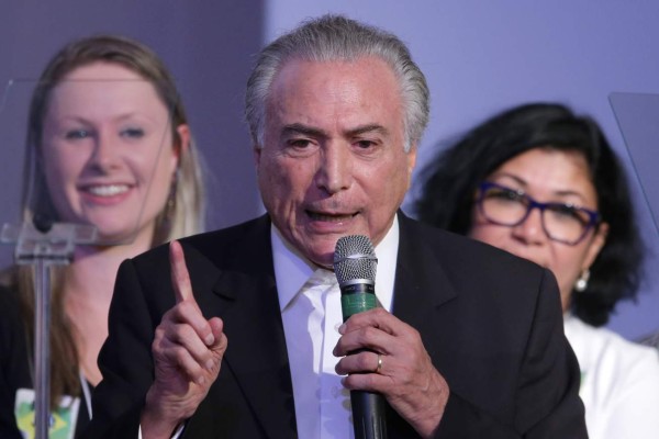 Vicepresidente Temer busca unanimidad en el PMDB para romper con Rousseff&nbsp;&nbsp;