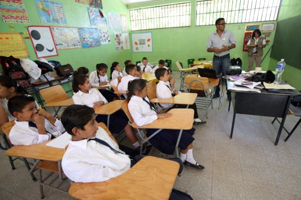 Escuelas amplían conocimientos sobre la separación de los desechos