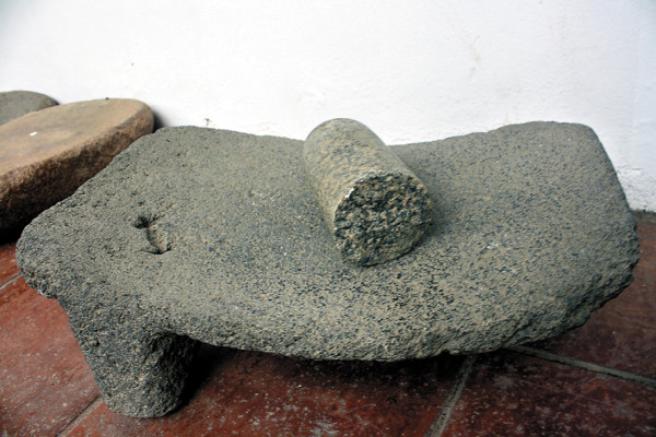 Sobre piedras y vasijas revive la historia ancestral