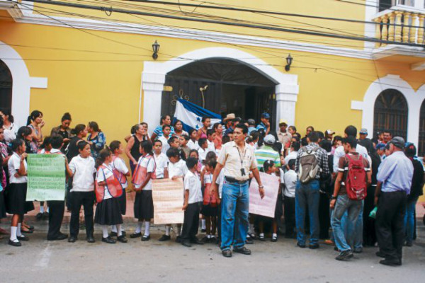 Conflicto por agua potable desata protesta