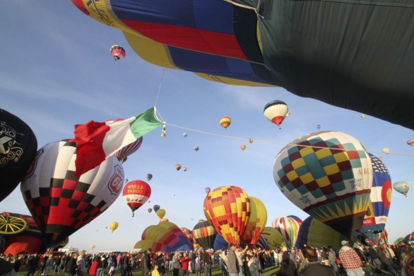 FOTOS: Así celebrarán festival de globos aerostáticos en Nuevo México