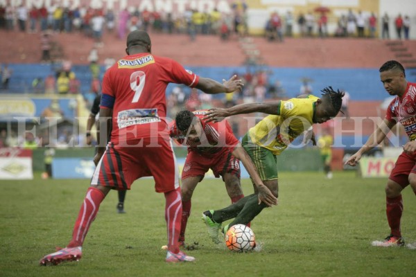 Vida derrotó 2-1 al Social Sol en La Ceiba