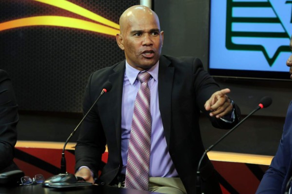 Exárbitro Mario Moncada: 'Yo no me le arrodillaba a nadie”