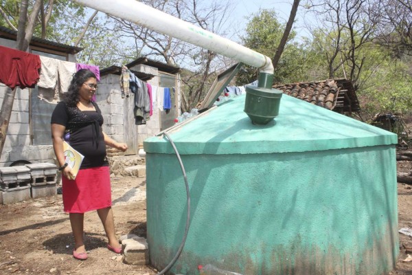 Honduras: Cosechan agua en zonas secas