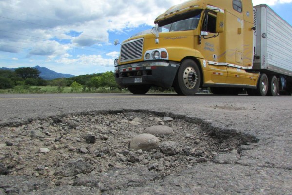 Daños en carretera a San Marcos de Colón alarma a los conductores