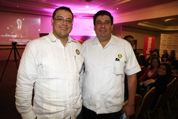 Merecido reconocimiento a mujeres ejemplares