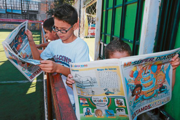 Mi Súper Diario celebra un nuevo aniversario con sus minilectores