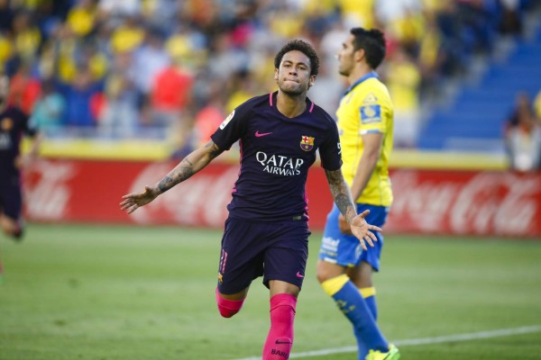 Neymar no fue convocado en la selección de Brasil para amistoso contra Argentina