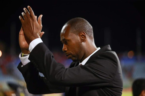 Las potencias aún no definen a su director técnico