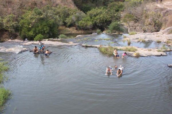 Impresionantes cascadas y mega canopy ofrece La Paz a turistas