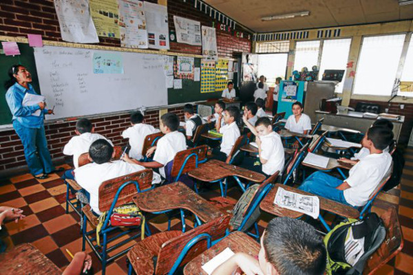 Honduras: Crisis en educación se agudiza