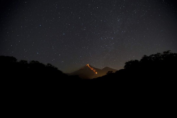Cierran el aeropuerto de Guatemala por actividad volcánica&nbsp;&nbsp;