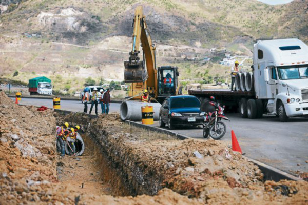 Avanzan obras en el anillo periférico