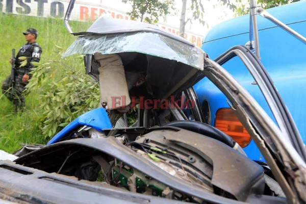 FOTOS: El drama tras accidente de rastra que dejó un muerto en El Carrizal