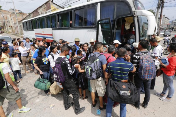 Alto desplazamiento de capitalinos en primer día del feriado morazánico