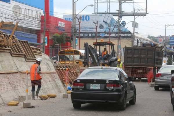 Un año más habrá que esperar para que mejore el tráfico en la capital