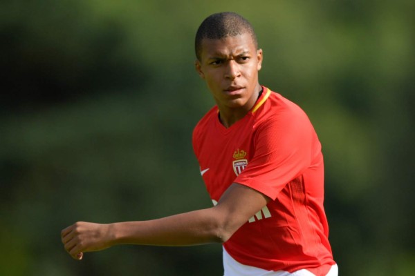 ¿Indirecta al Real Madrid? Mónaco amenaza a clubes que contacten con Mbappé sin su autorización