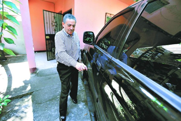 José Cecilio Cruz: Me gusta planchar y ver televisión, pero no lavar...