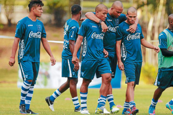 Honduras y Costa Rica por el título