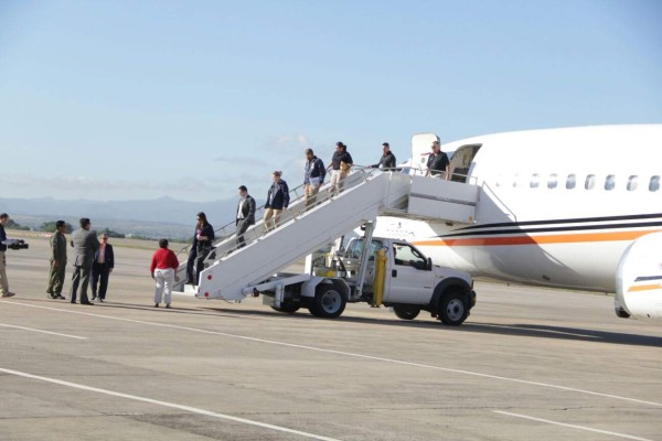 Honduras: Llega primer vuelo con familias enteras retornadas de Estados Unidos