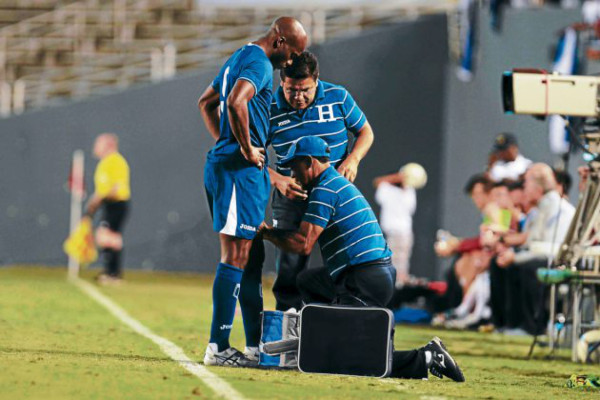 David Suazo es duda en amistoso de Honduras ante El salvador