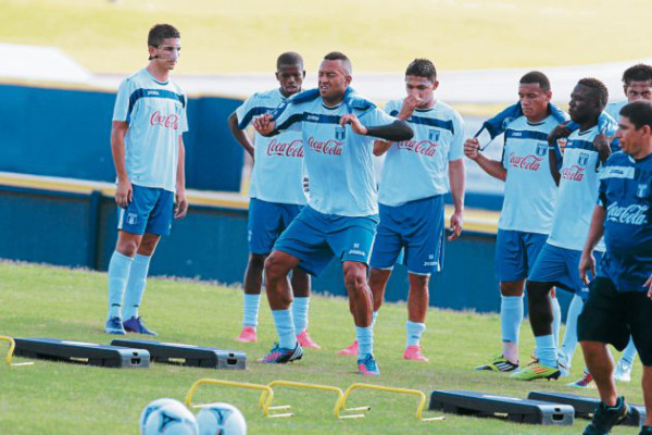 Wilson, Muma y Roger se suman a la selección hondureña