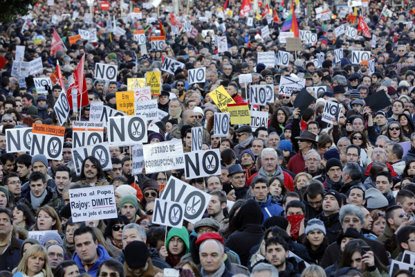 Marea humana inunda Madrid contra la austeridad y la corrupción