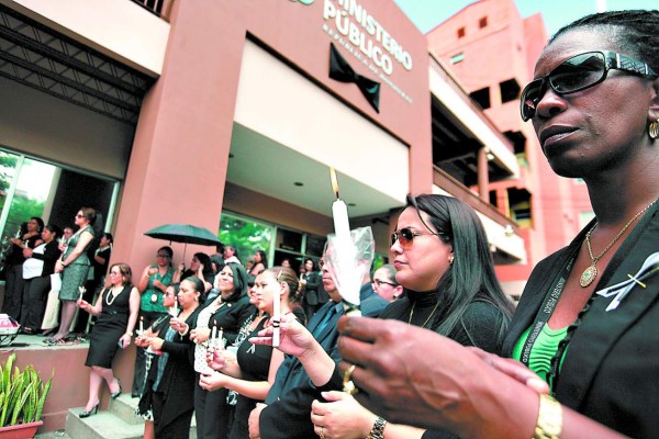Honduras: Fiscales claman justicia y seguridad