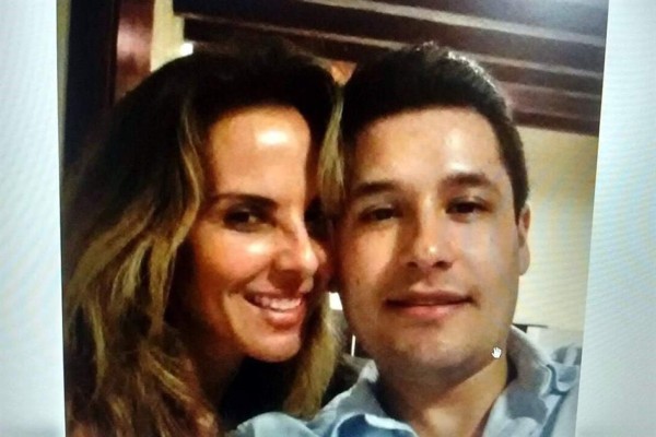 Circula fotografía de Kate del Castillo junto al hijo de el Chapo