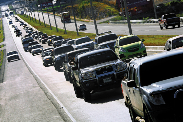 Veraneantes regresan a la realidad tras feriado de Semana Santa