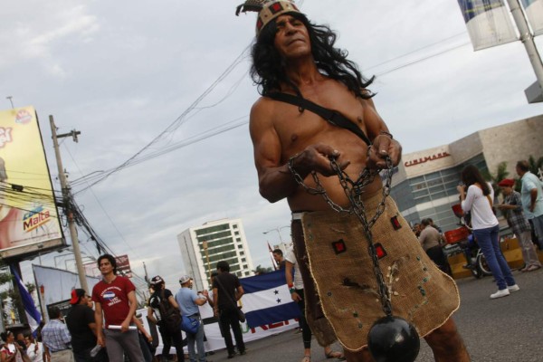 Sampedranos marchan contra la corrupción