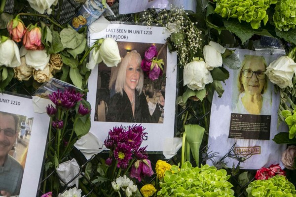 Familiares de desaparecidos en derrumbe de Miami se unen en vigilia y oración (FOTOS)