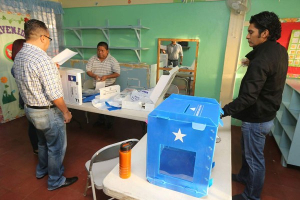 Preparativos para los comicios primarios 2017