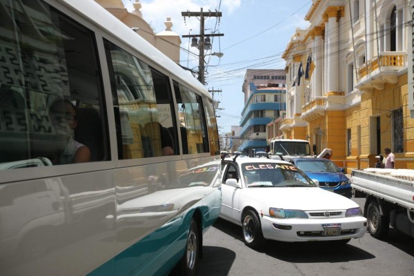 Congestionamento sube en un 15% en calles con obras que se realizan en la capital de Honduras