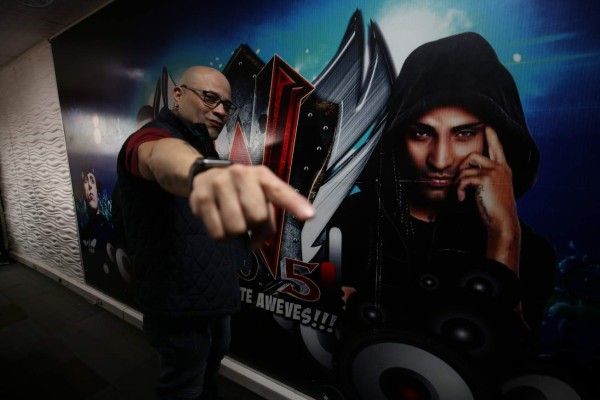 Gustavo Vallecillo: 'Trabajé como cajero de banco”