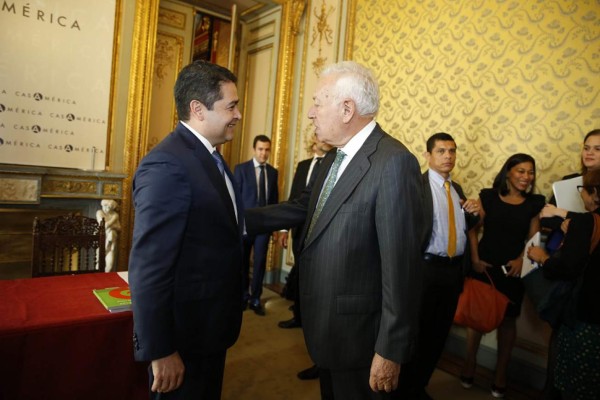 La visita del presidente de Honduras en fotos