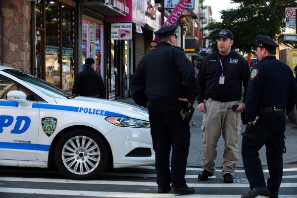 Cuarentena obligatoria por ébolaen NY, NJ, Illinois y Florida