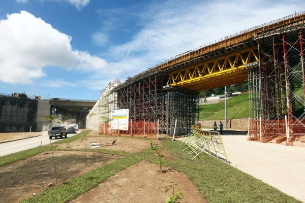 Honduras: Habilitarán paso a desnivel parcialmente