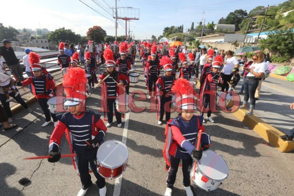 Estos son los colegios ganadores de los desfiles patrios 2017
