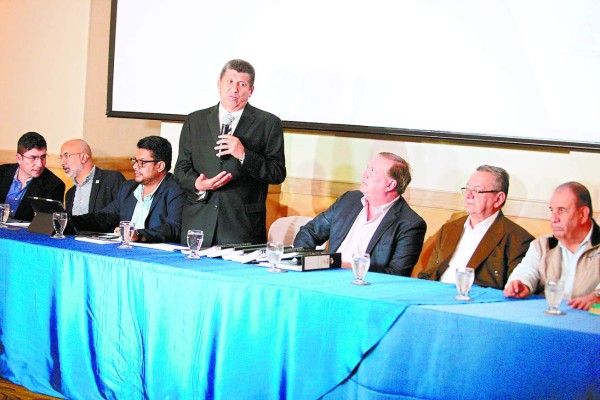 Rechazan informe de anomalías en el Corredor Turístico