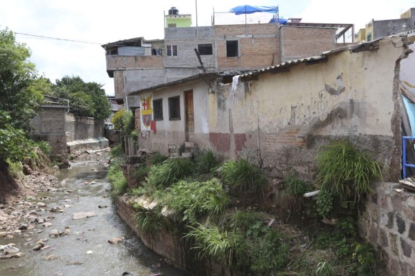 Una de cada cuatro familias capitalinas sin vivienda propia